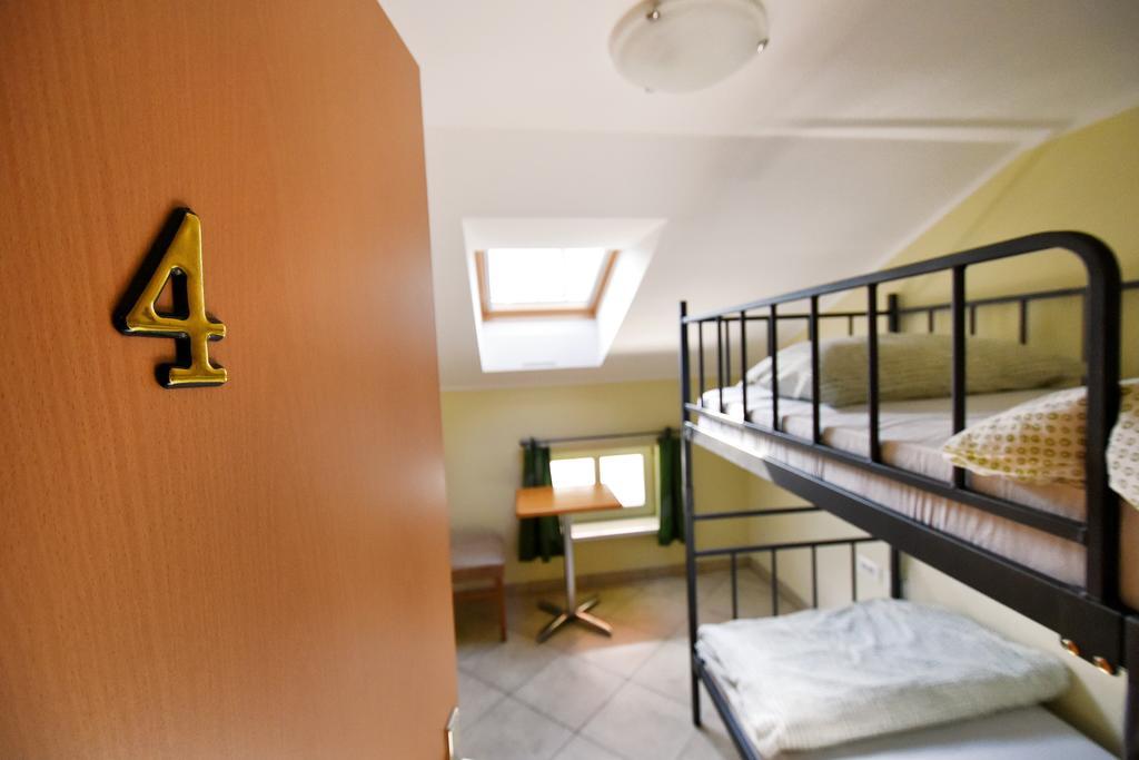 Hostel X Point Kobarid Exterior foto